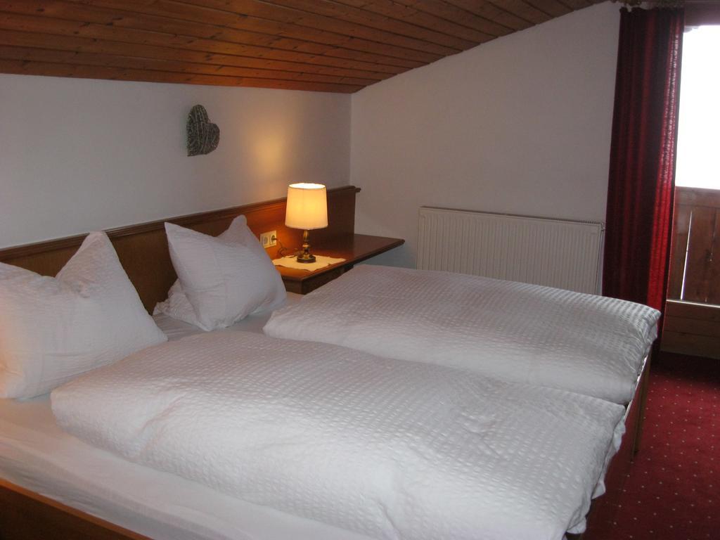 Haus Gmahblick Ferienwonungen Hotel Alpbach Exterior photo