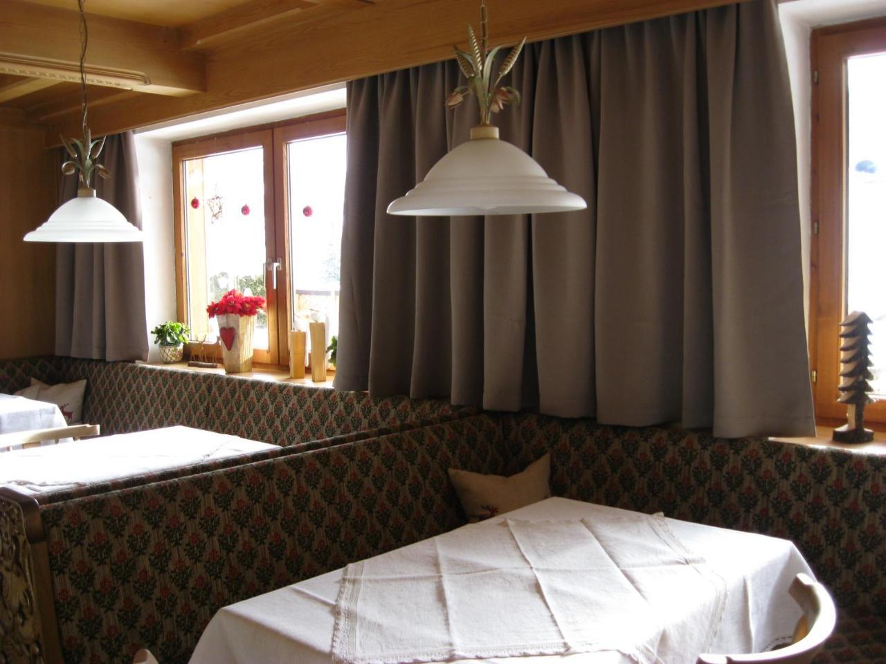 Haus Gmahblick Ferienwonungen Hotel Alpbach Exterior photo